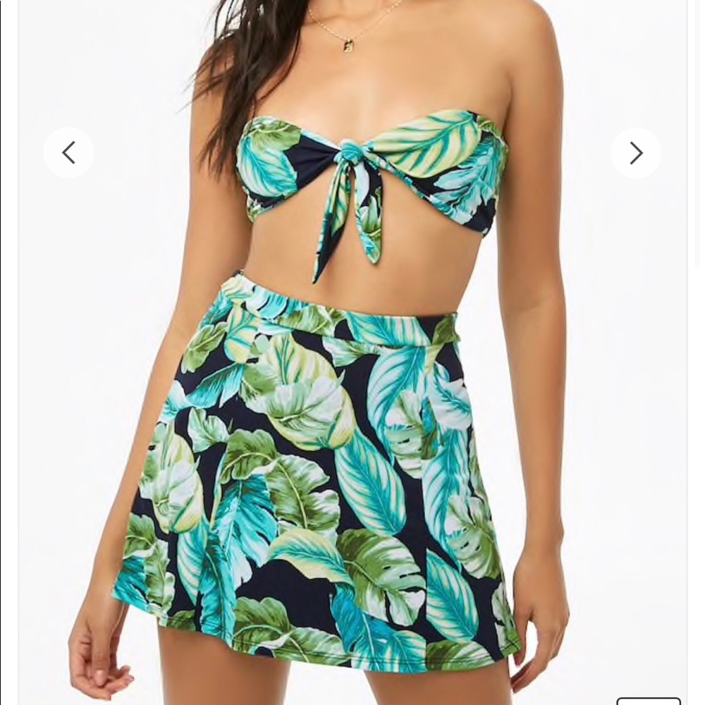 NWOT tropical mini skirt